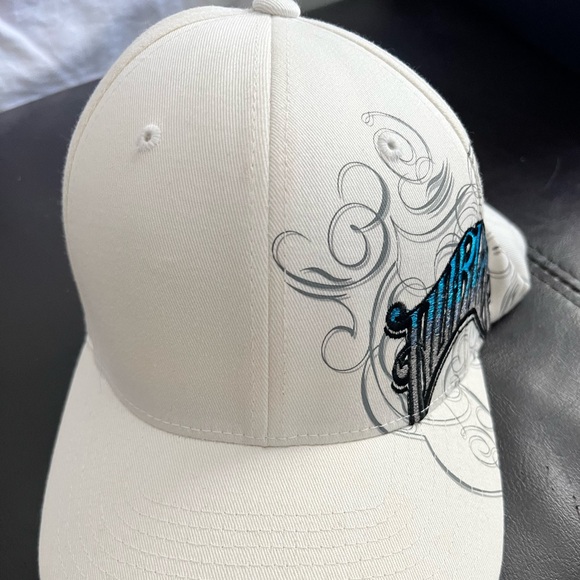 White Hurley hat - like new ! - Picture 2 of 5